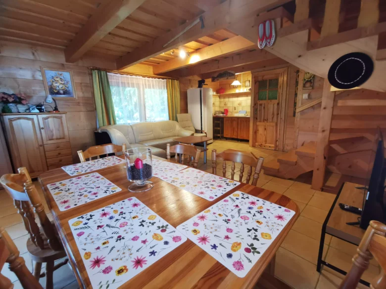 agro norwa sumowo domek 6os pokoj dzienny scaled