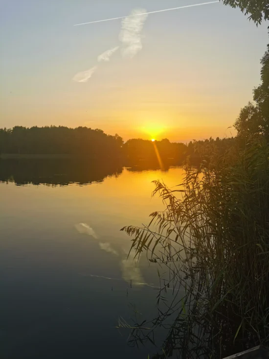 agro norwa jezioro wschod slonca scaled